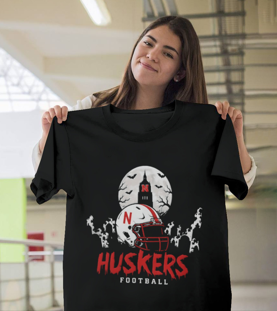 Nebraska Huskers Football Halloween Spooky Helmet Bats Moon 2026 T-Shirt
