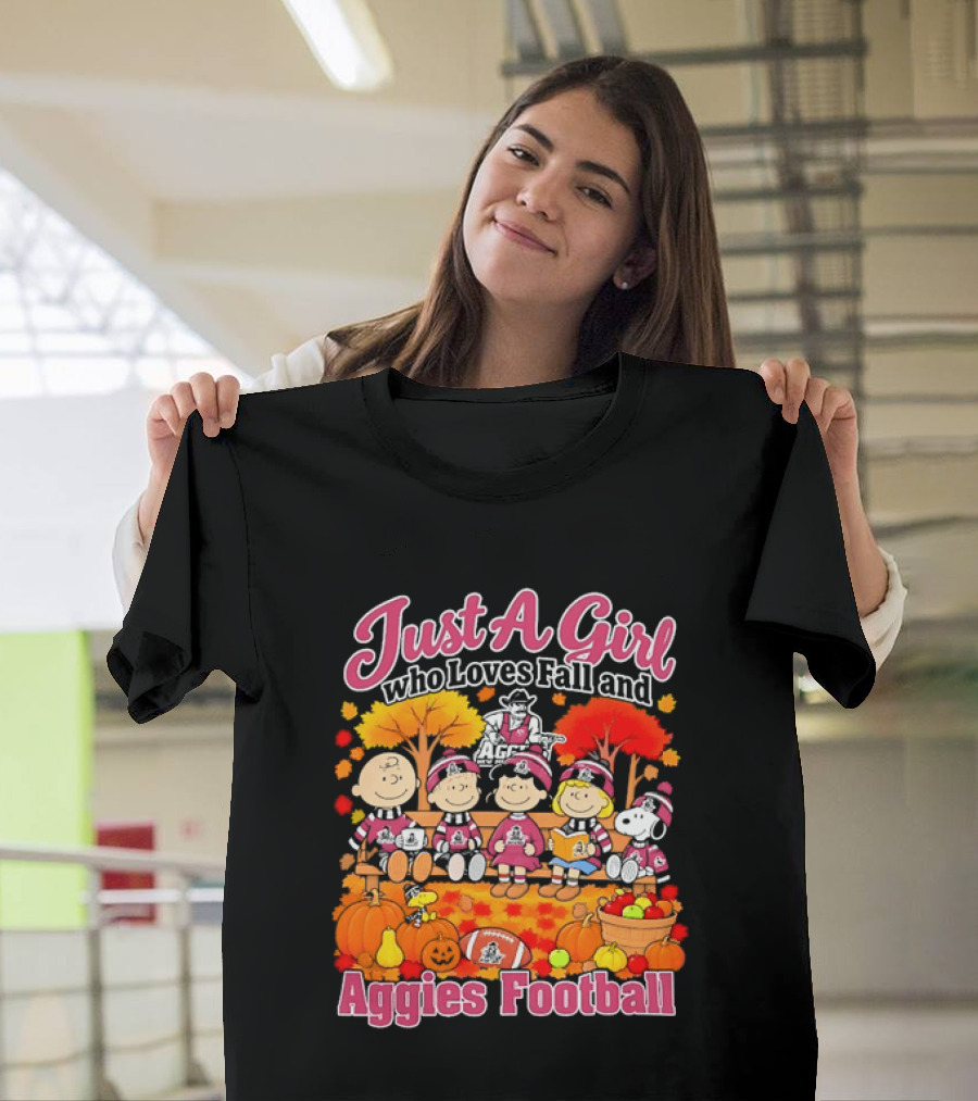 Just A Girl Who Loves Fall And Aggies Football With Charlie Brown And Snoopy T-Shirt