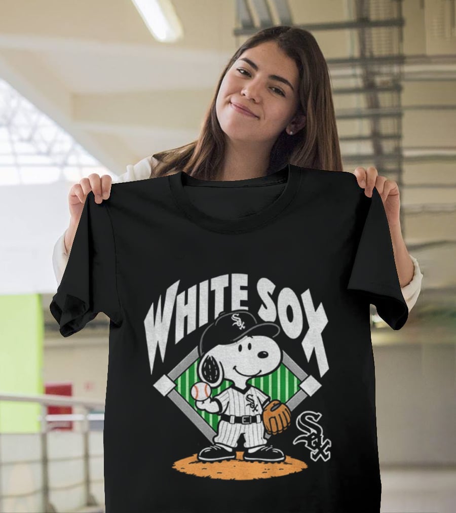Snoopy Baseball White Sox October Chicago MLB T-Shirt