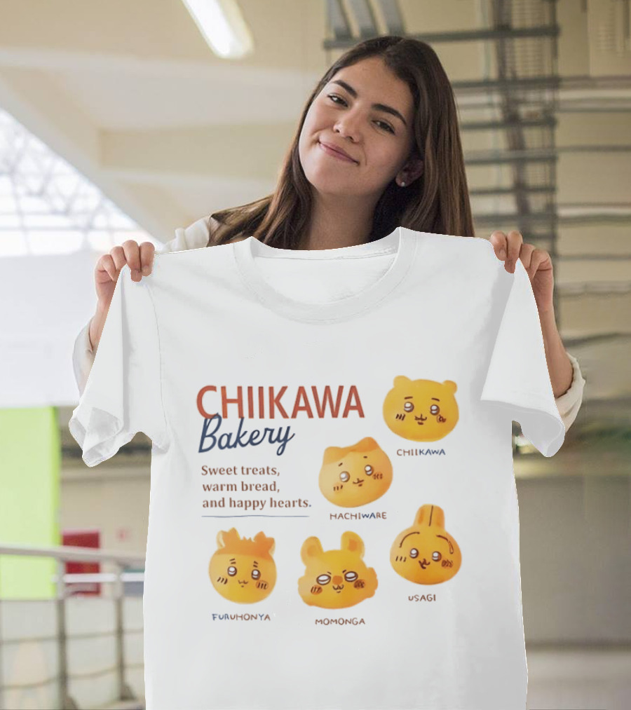 Chiikawa Bakery Sweet Treats Warm Bread Happy Hearts With Chiikawa Hachiware Furuhonya Momonga Usagi T-Shirt