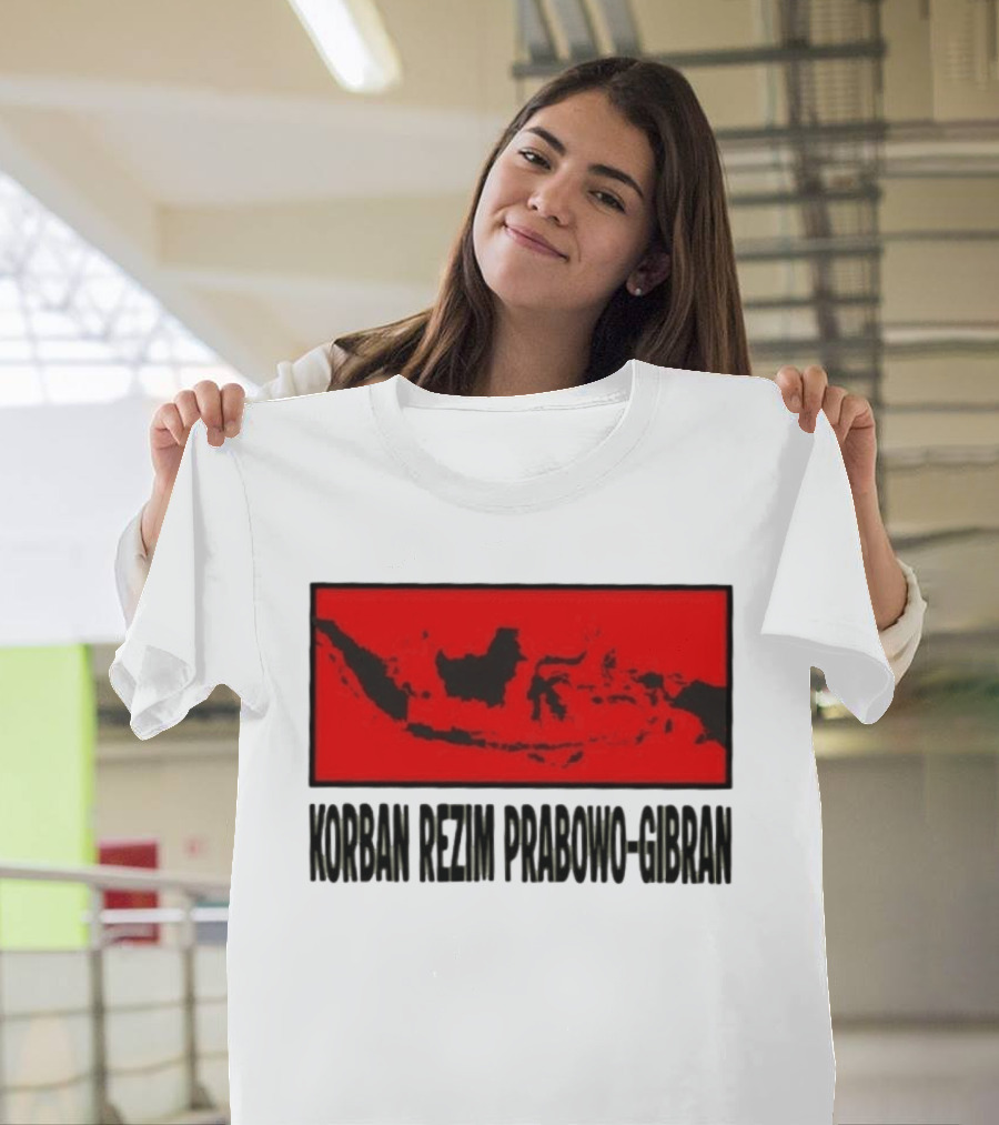 Korban Rezim Prabowo Gibran Subianto Indonesia Map T-Shirt