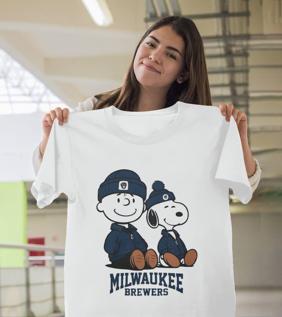 Milwaukee Brewers Charlie Brown Snoopy MLB Collaboration T-Shirt