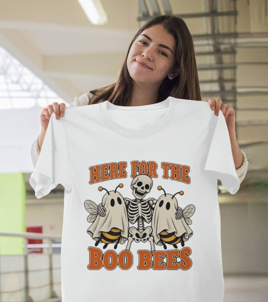 Here For The Boo Bees Halloween Skeleton Ghost Bees T-Shirt