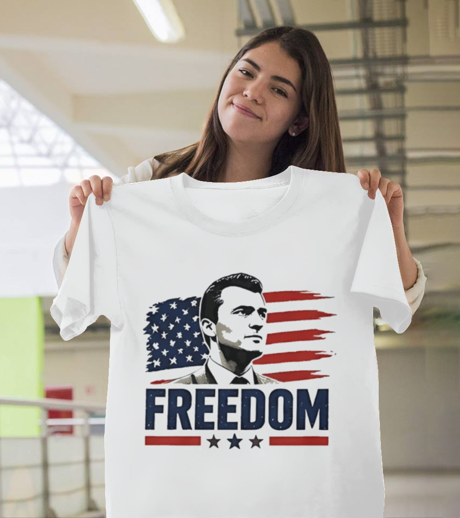 Patriotic Freedom American Flag Stars Vivek Ramaswamy T-Shirt
