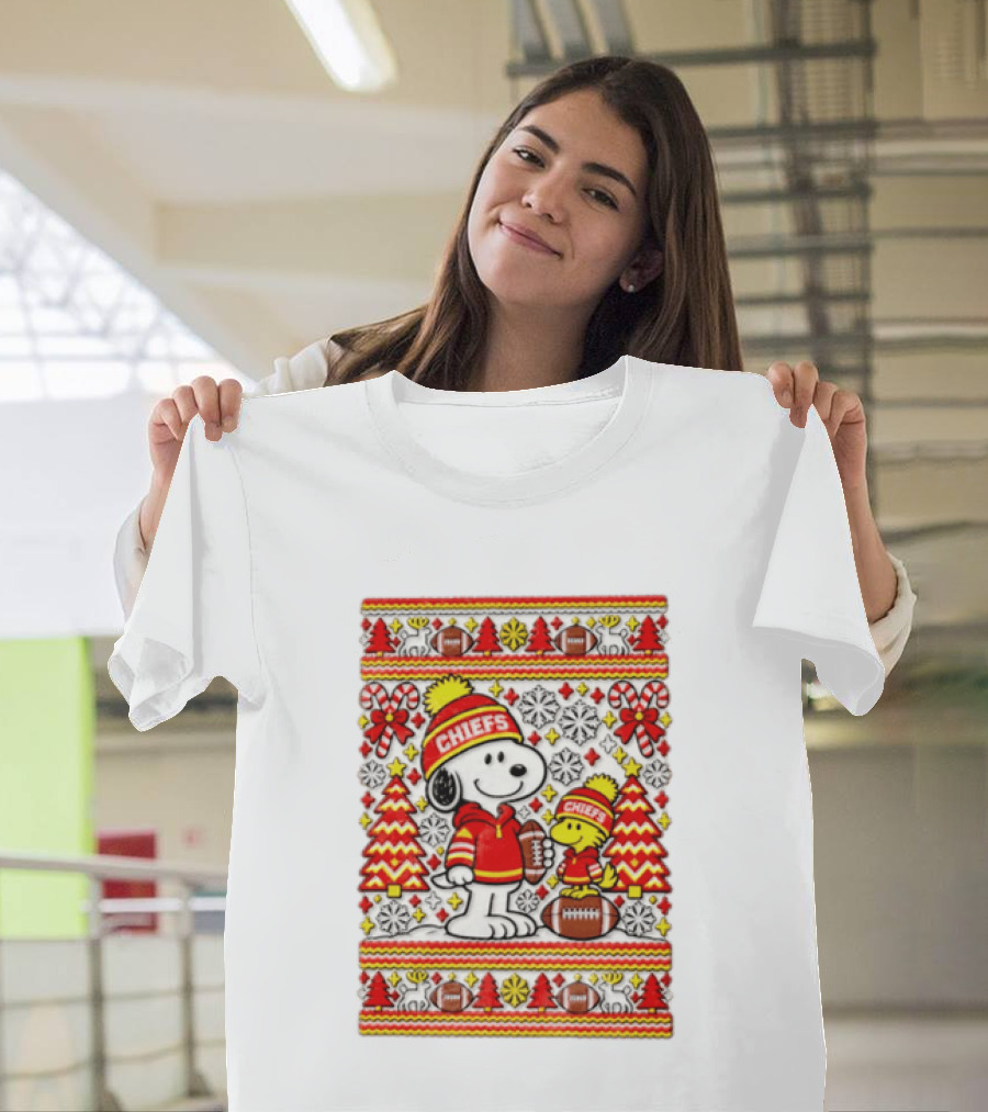 Kansas City Chiefs Snoopy Woodstock Christmas Football Sweater T-Shirt