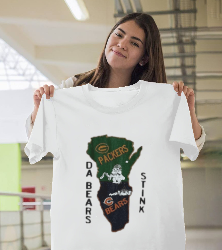 Green Bay Packers And Chicago Bears Da Bears Stink Rivalry T-Shirt