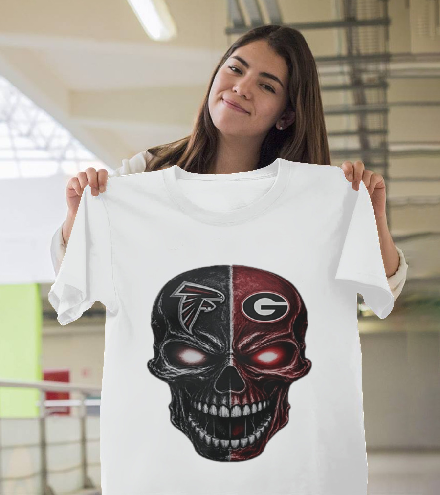Atlanta Falcons Georgia Bulldogs Split Skull NFL College Football Fan Merch T-Shirt