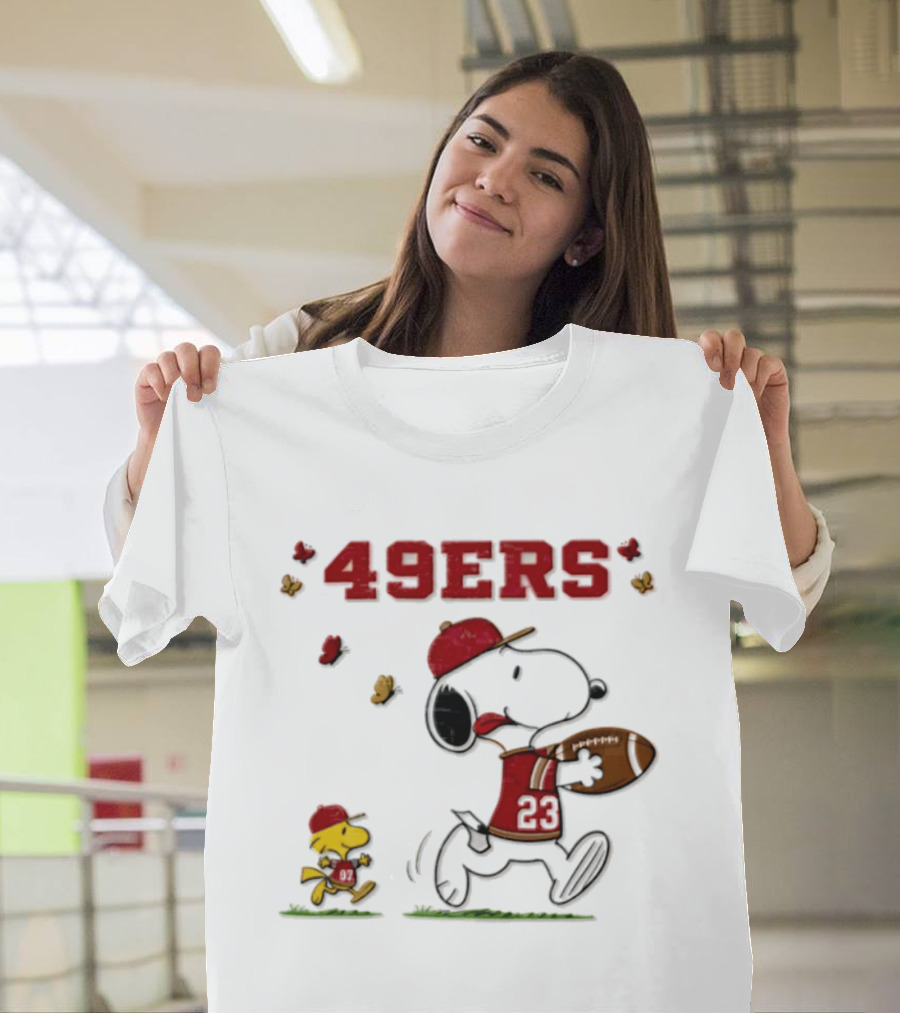 Snoopy Vs Woodstocks 49ers Football Comic T-Shirt