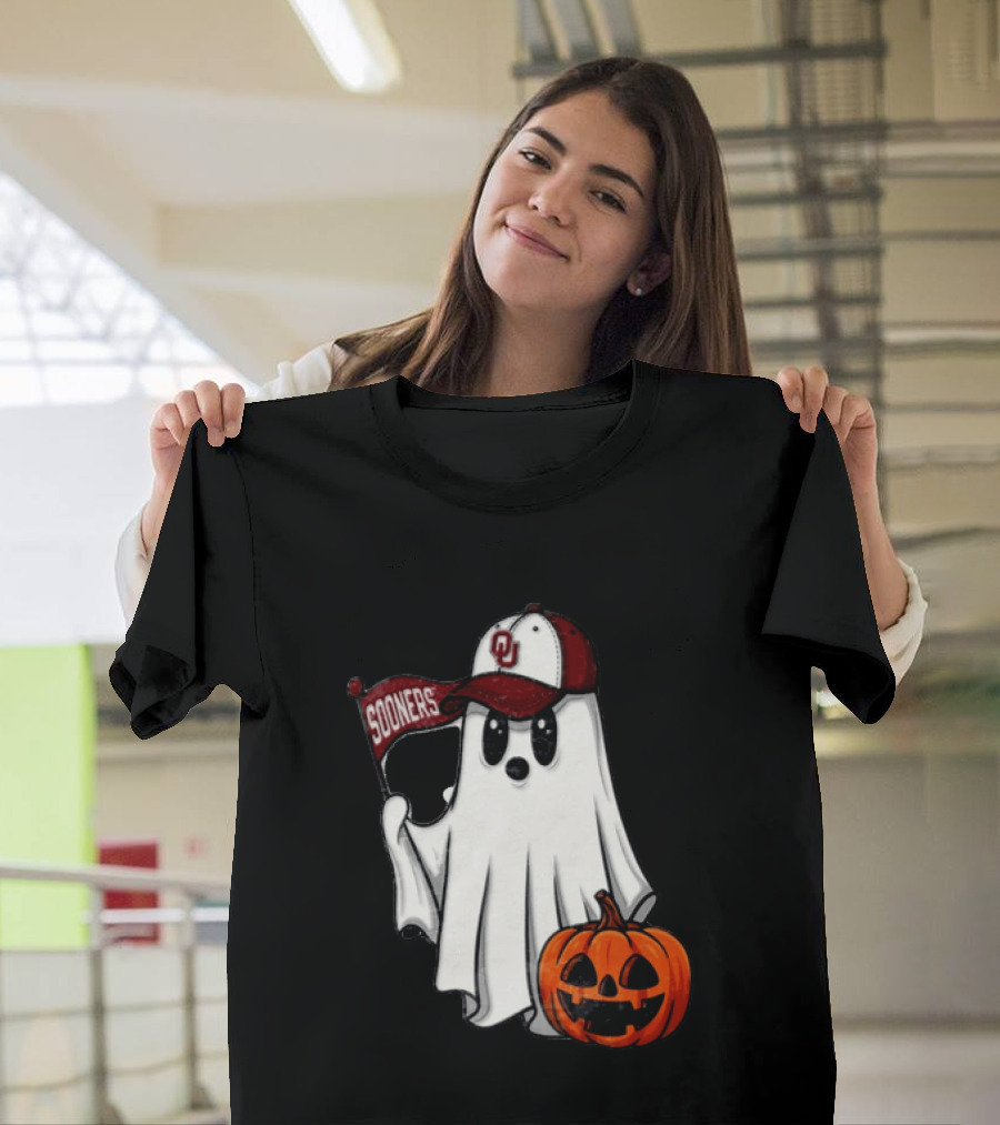 Oklahoma Sooners Ghost With Pumpkin Halloween Fan Gear T-Shirt