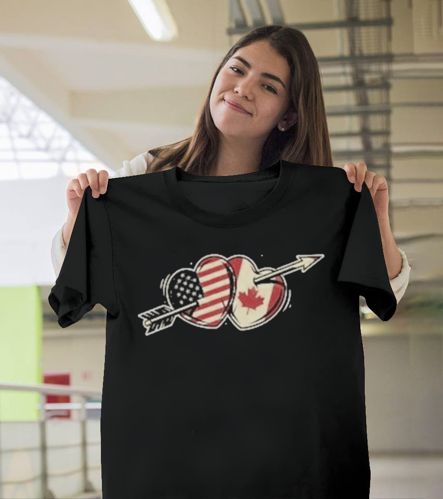 USA Canada Friendship Heart Flag American Canadian Maple Leaf Arrow T-Shirt