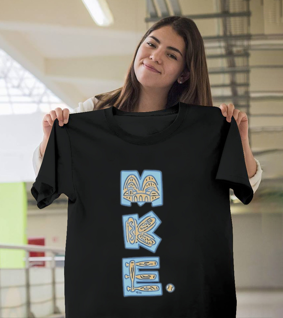 Milwaukee MKE Hot Dog Baseball Wisconsin Stadium T-Shirt