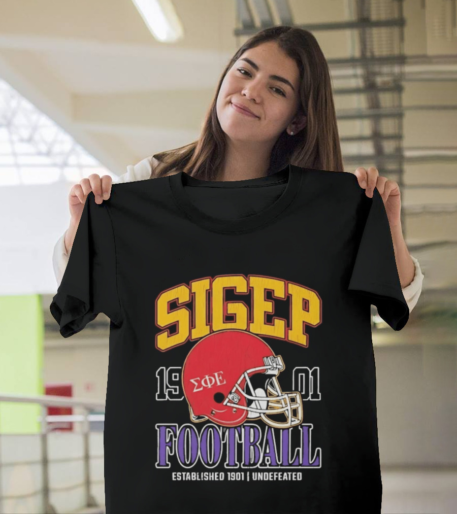SigEp Football 1901 Red Helmet Undefeated Established 1901 T-Shirt