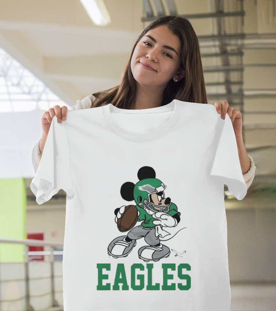 Philadelphia Eagles Mickey Mouse Football Player Eagles T-Shirt