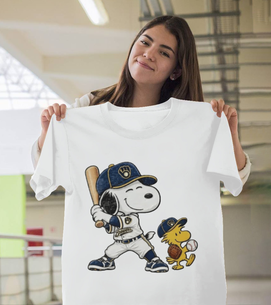 Snoopy Woodstock Milwaukee Brewers Baseball Fan Gear Classic Peanuts Characters T-Shirt