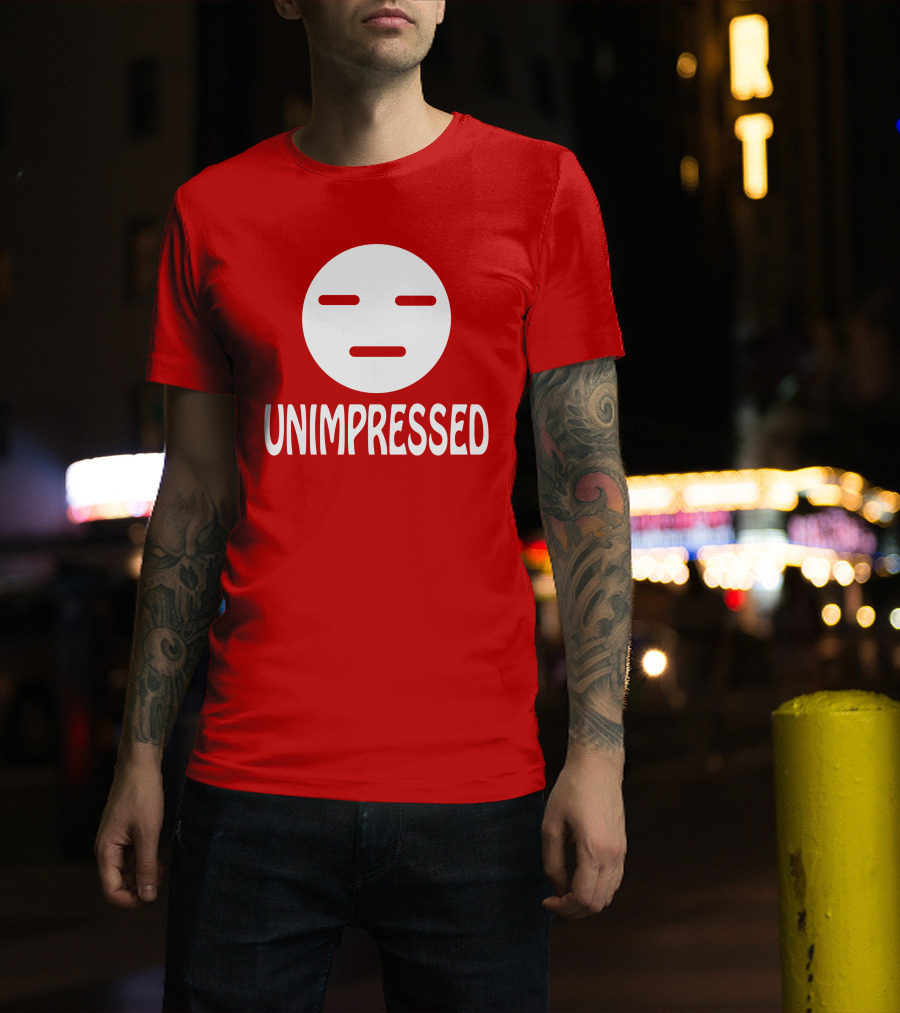 Unimpressed Mood Icon Carol Anne Talks Comics T-Shirt