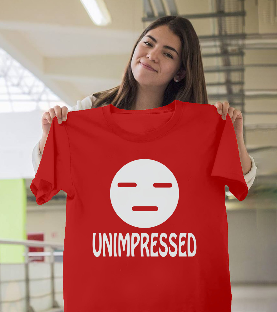 Unimpressed Mood Icon Carol Anne Talks Comics T-Shirt