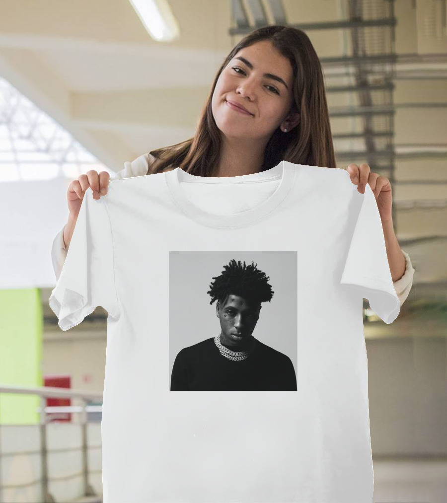 Youngboy Monochrome Portrait Black Sweater Chain T-Shirt