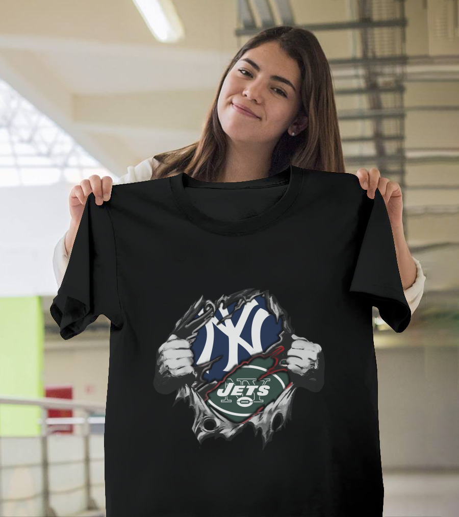 New York Yankees Jets Logo Fusion T-Shirt