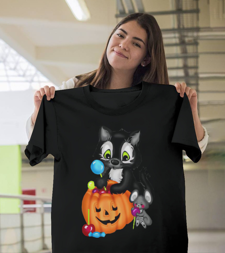 Halowen Cute Cat And Mouse With Candy And Pumpkin T-Shirt