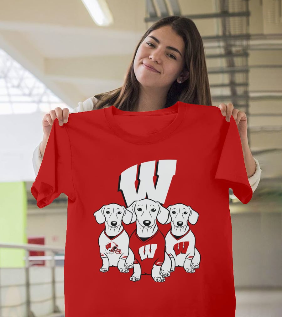 Wisconsin W Dachsund Trio Football Helmets And Jerseys T-Shirt