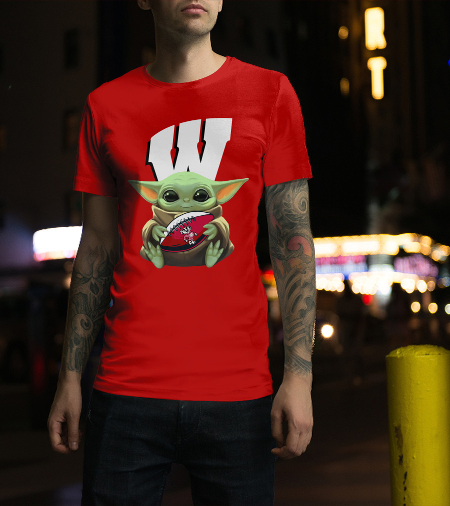 Baby Yoda Wisconsin Badgers Football T-Shirt