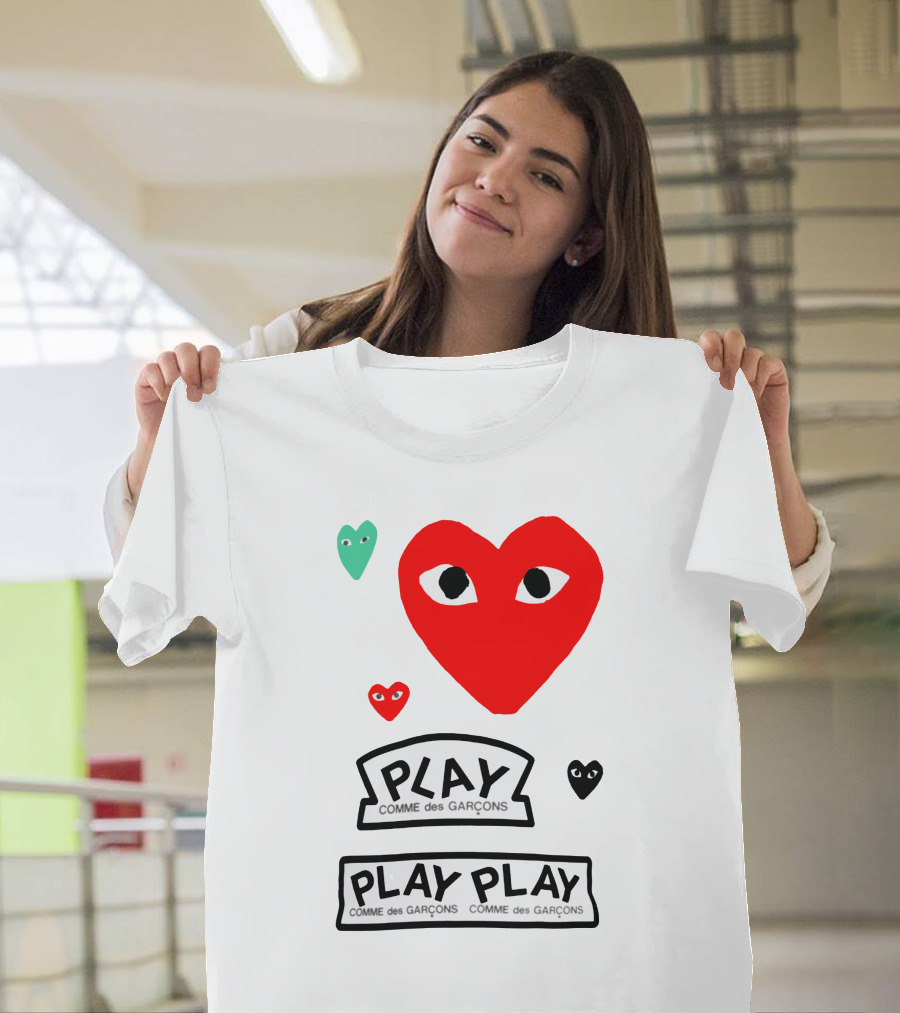 PLAY Comme Des Garçons Heart Faces T-Shirt