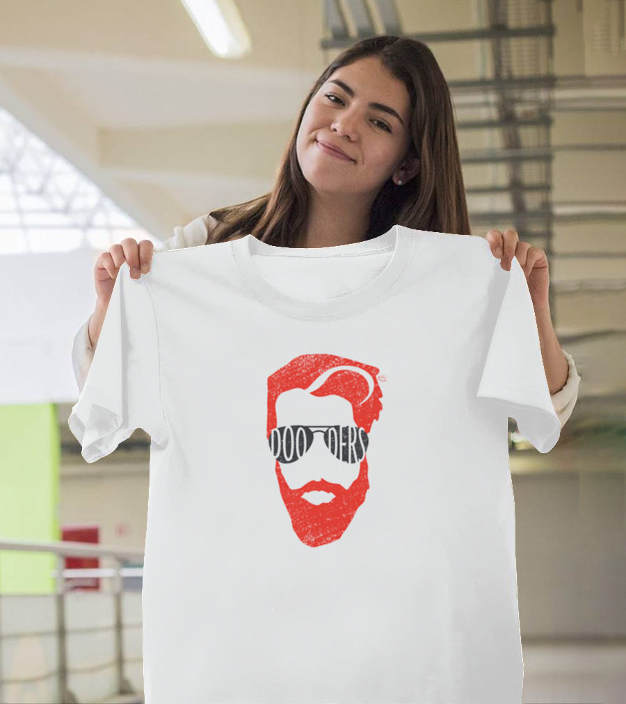 Brandon Farris DooDoers Beard Sunglasses T-Shirt