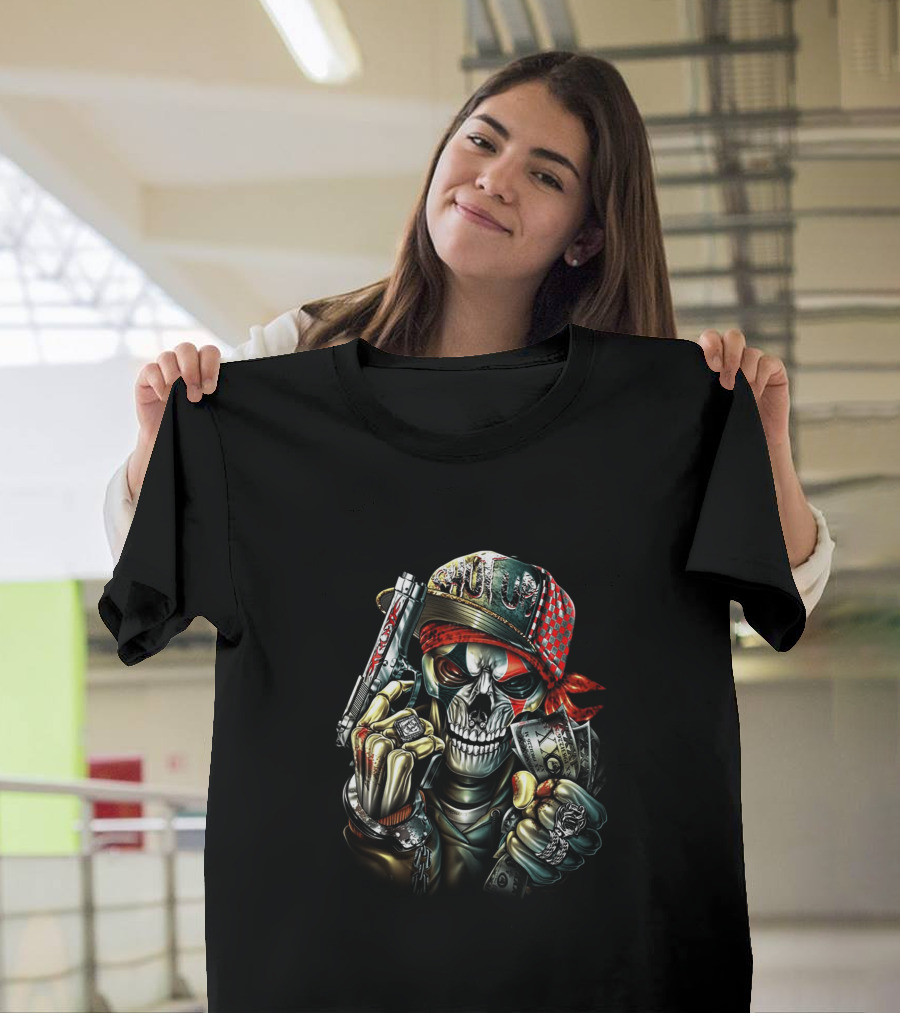 Skull Cap With Gun And Money Holding Skull Face And Knuckle Duster T-Shirt