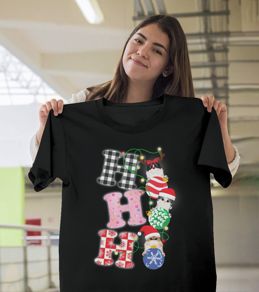 HO HO HO Christmas Cats In Holiday Hats And Ornaments T-Shirt