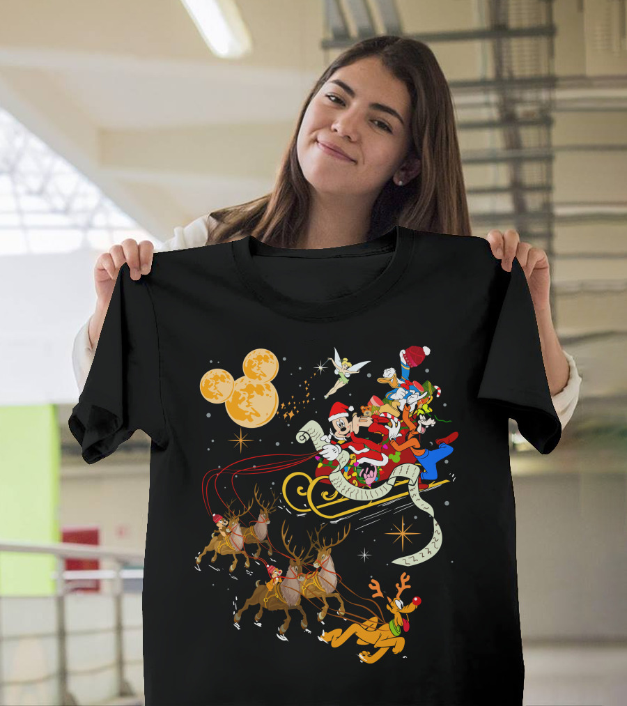 Mickey And Friends Christmas Sleigh Ride With Santa And Reindeer T-Shirt