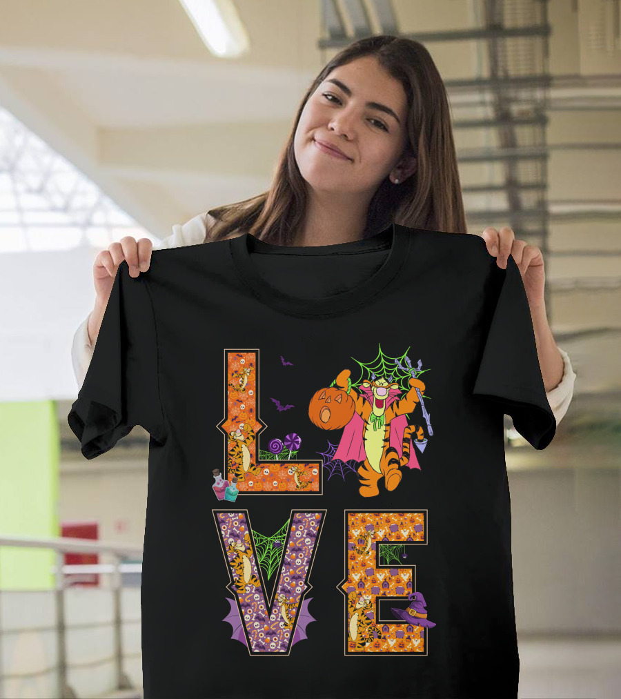 Tigger Halloween Love Pumpkin Costume Spiderwebs T-Shirt