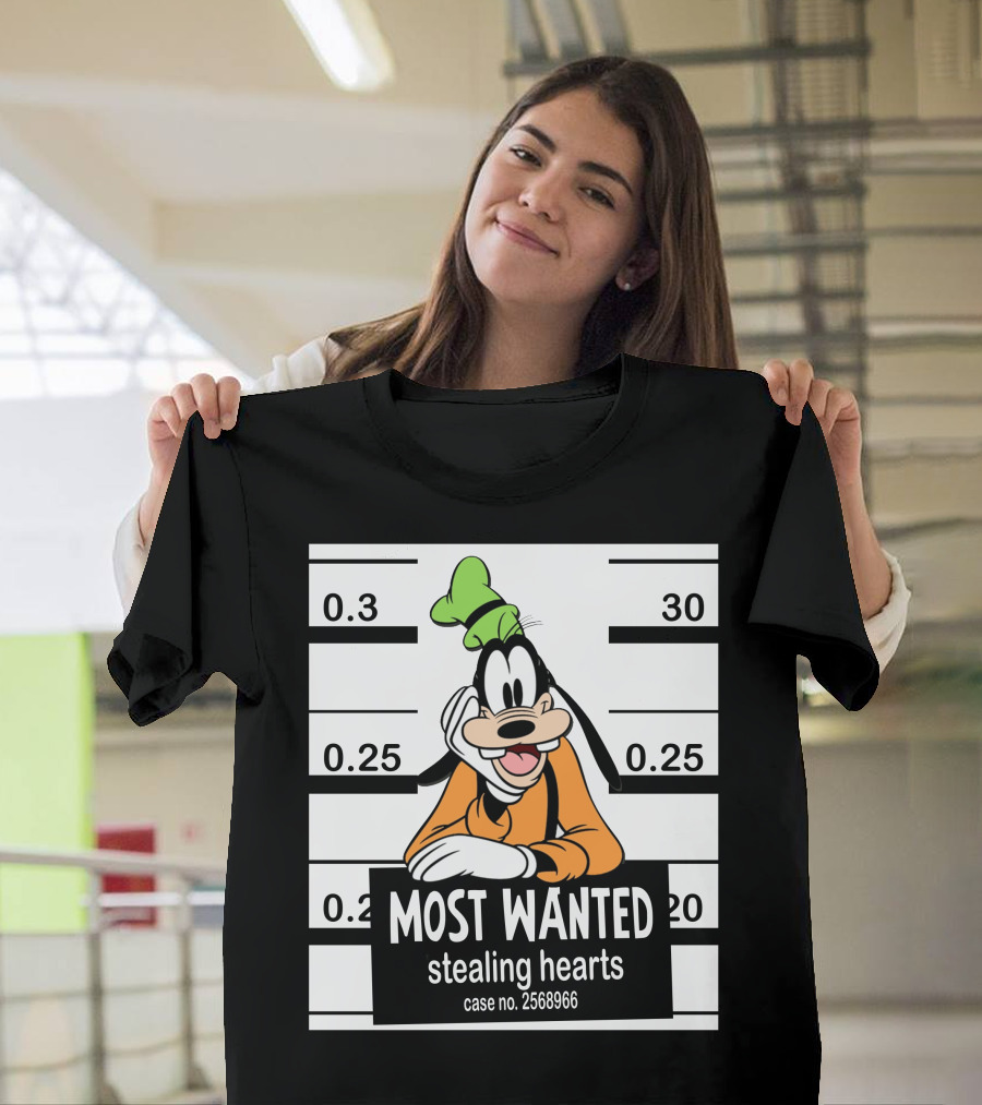 Most Wanted Goofy Stealing Hearts Case No. 2568966 T-Shirt