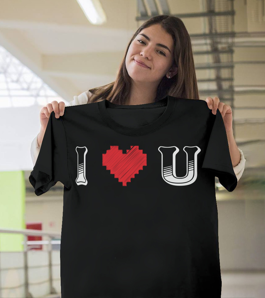 I Heart U Pixel Red Love Text T-Shirt