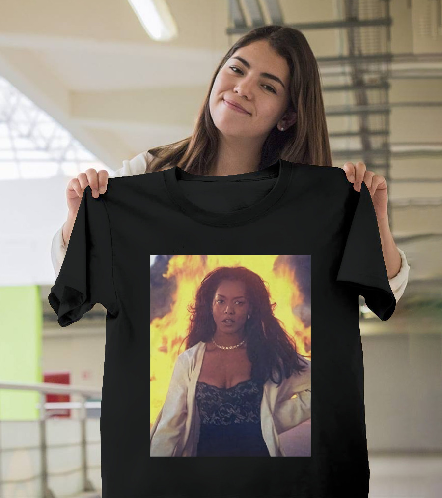 Waiting To Exhale Angela Bassett Fire Scene T-Shirt