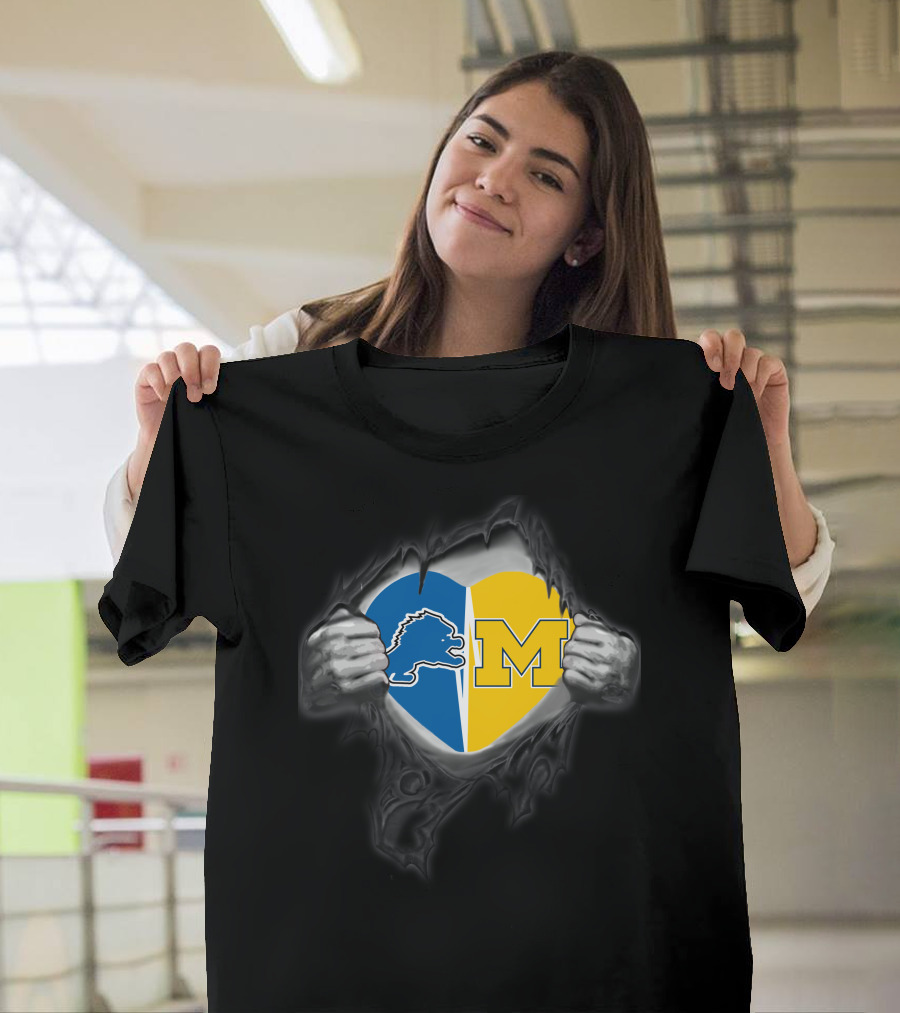 Detroit Lions Michigan Wolverine Heart Fusion T-Shirt