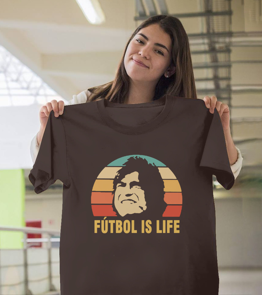 Fútbol Is Life Retro Dani Rojas T-Shirt