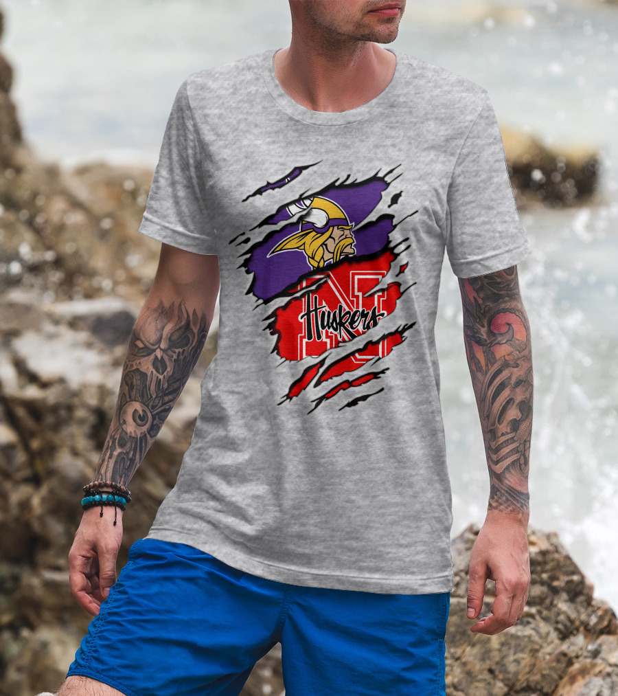 Vikings Huskers Ripped Logo Blend T-Shirt