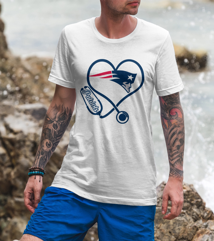 Nurse Heart Stethoscope New England Patriots T-Shirt