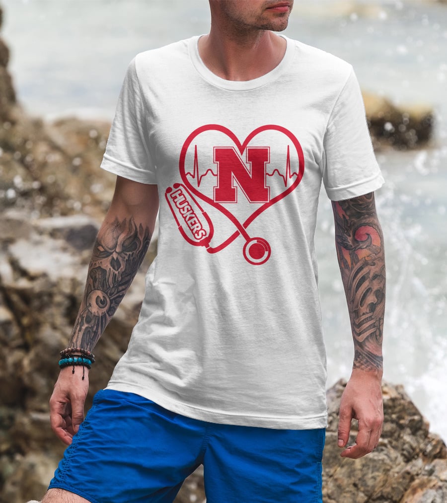 Nurse Love Nebraska Huskers Heartbeat Stethoscope T-Shirt