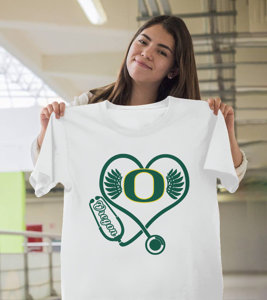 Oregon Ducks Nurse Heart Stethoscope T-Shirt