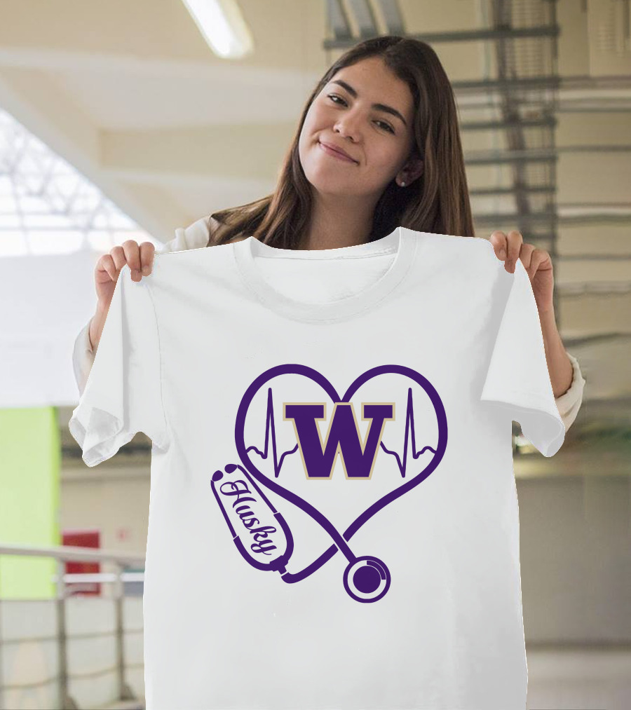 Washington Huskies Nurse Love Stethoscope Heartbeat T-Shirt