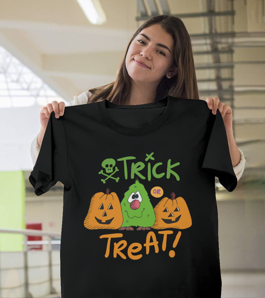 Trick or Treat Skulls and Pumpkins T-Shirt