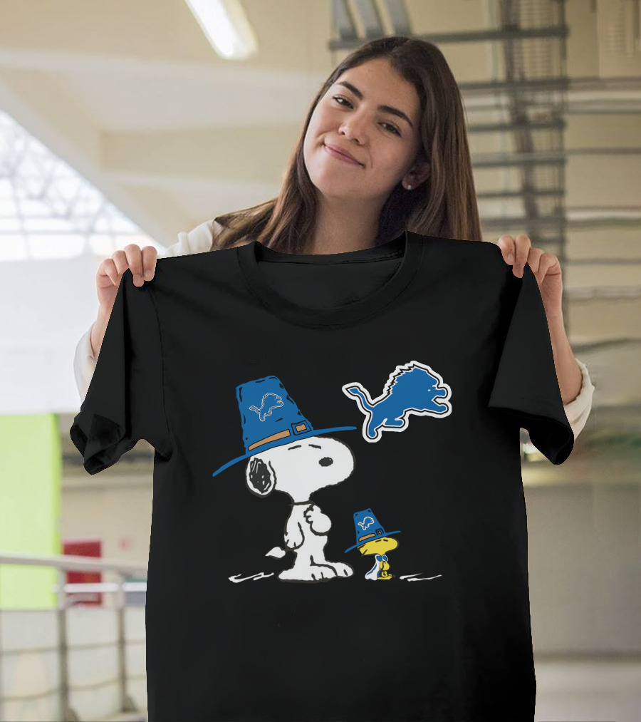 Detroit Lions Snoopy Woodstock Thanksgiving T-Shirt