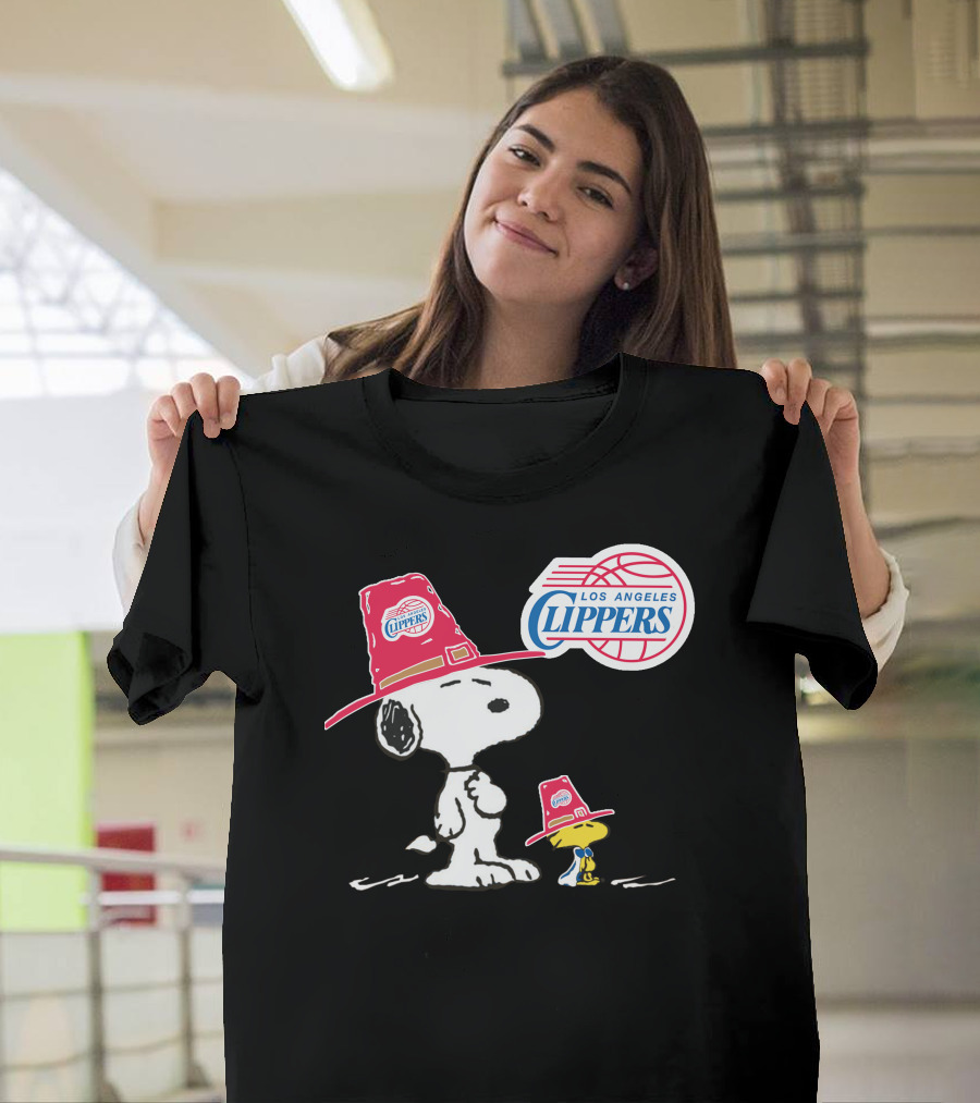 Los Angeles Clippers Snoopy with Woodstock in Team Hats T-Shirt