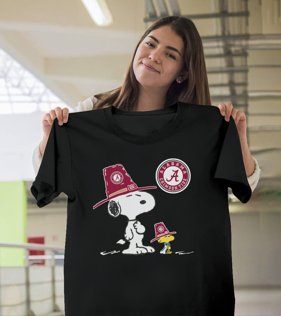 Alabama Crimson Tide Snoopy And Woodstock With Big Al Hats T-Shirt
