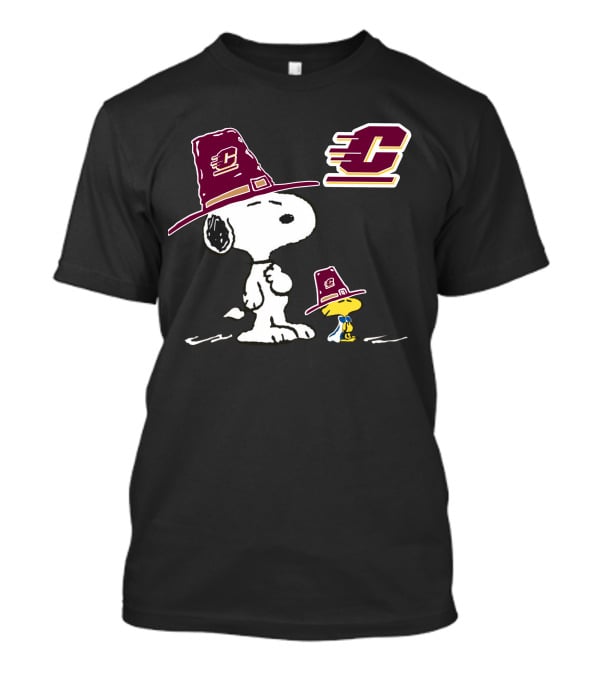 Central Michigan Chippewas Snoopy Woodstock Football T-Shirt