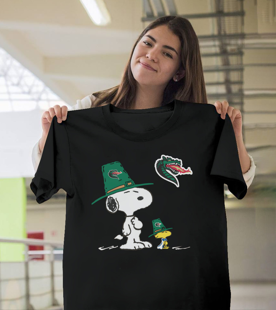 Uab Blazers Snoopy Woodstock Green Dragon Hat T-Shirt