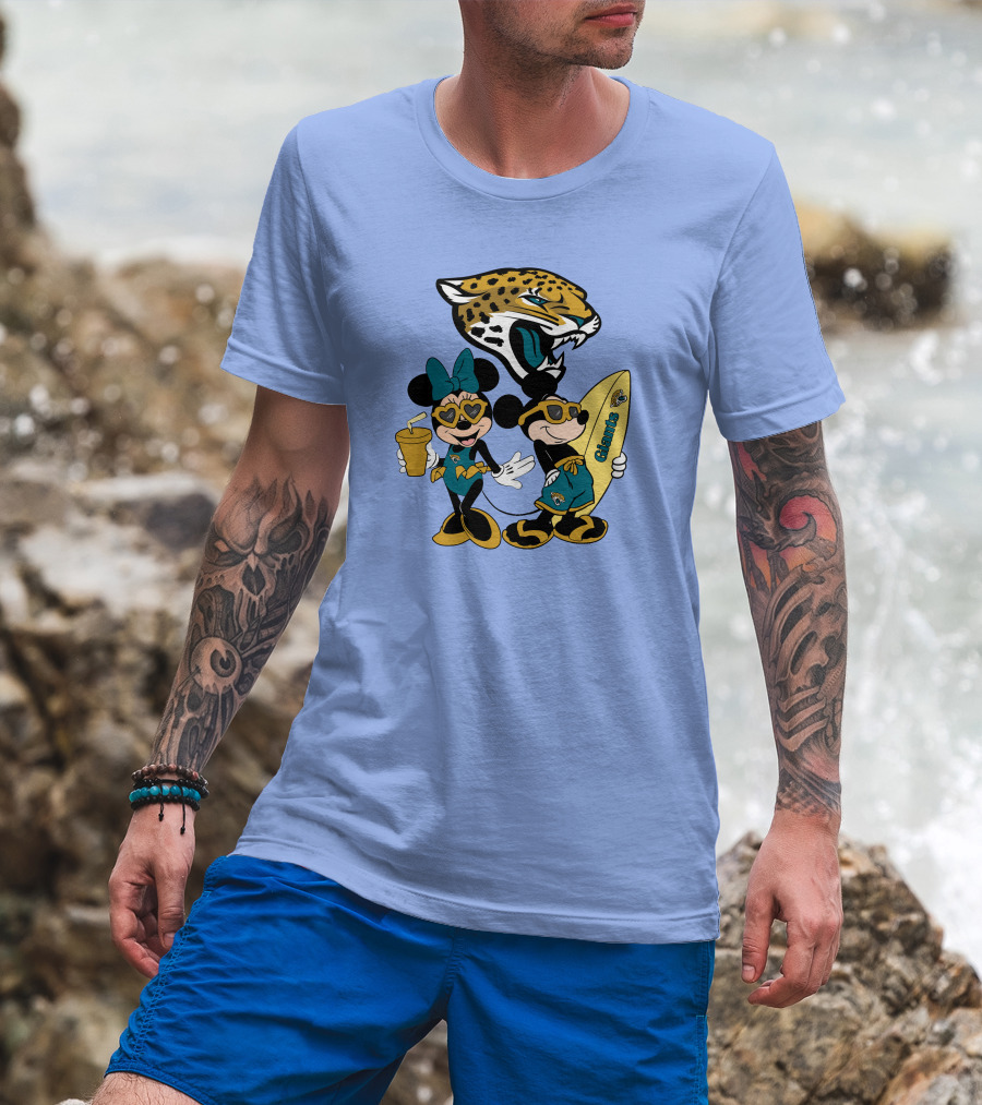 Jaguars Mickey And Minnie Happy Vacation With Surfboard And Drink T-Shirt