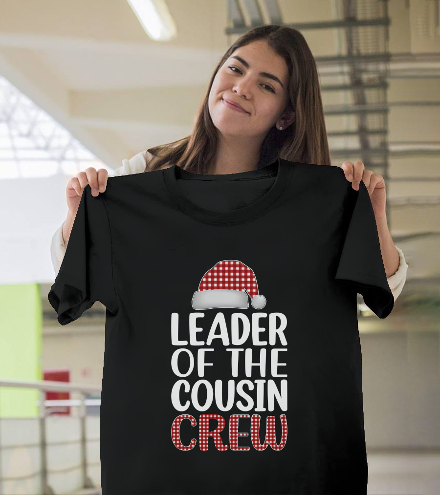 Leader Of The Cousin Crew Christmas Santa Hat Plaid T-Shirt
