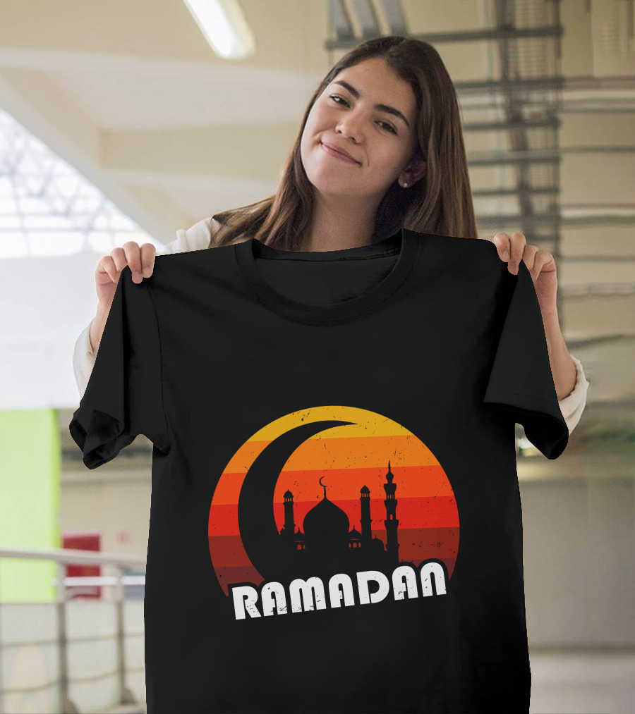 Ramadan Mosque Silhouette Crescent Moon Sunset Background T-Shirt